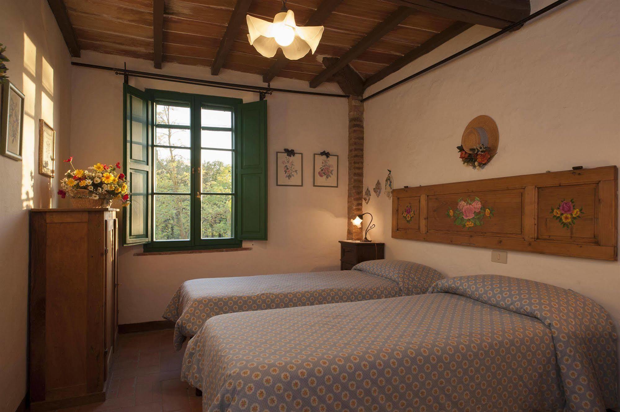 Agriturismo San Giorgio Monteroni dʼArbia Exterior foto